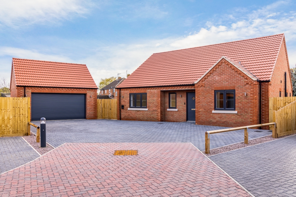 Plot 4, 
